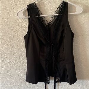 Elegant Black Blouse with Sophisticated Design-NEW